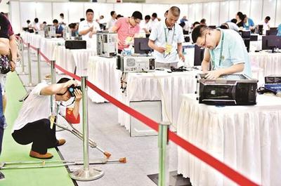 残疾人职业技能竞赛开赛 800多名残疾人在汉大比武